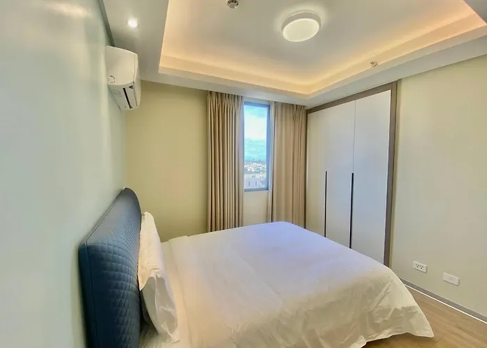 Center Business Hotel-near Airport And Pitx Hotel