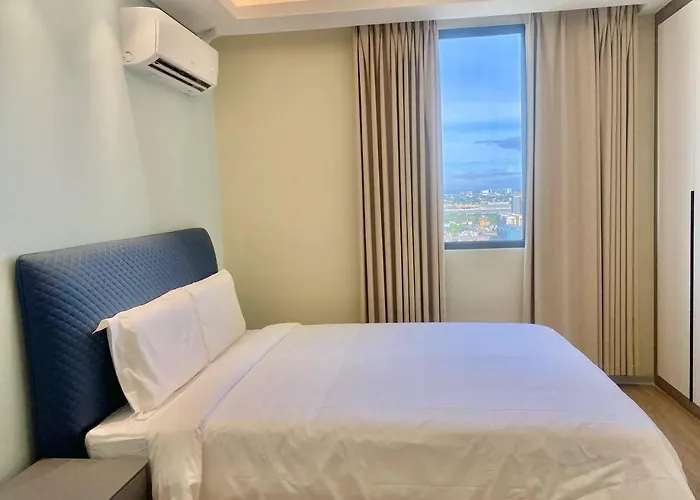 Center Business Hotel-near Airport And Pitx Hotel Manille