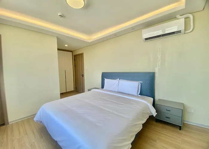Center Business Hotel-near Airport And Pitx 2*
