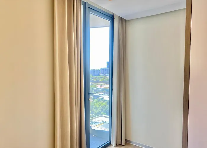 Center Business Hotel-near Airport And Pitx Hotel