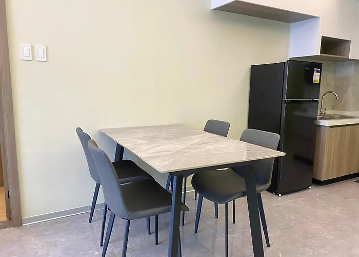 Center Business Hotel-near Airport And Pitx Hotel