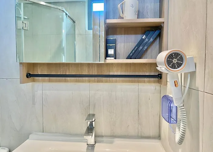 Hotel Center Business Hotel-near Airport And Pitx 2*